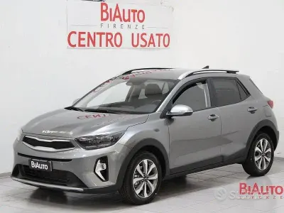 Nuova Kia Stonic Edition 7 79 CV (58 kW) 2025 Grigio SUV