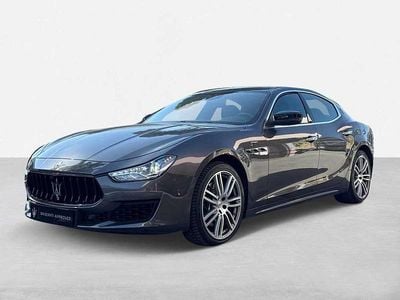 Usata Maserati Ghibli GT 330 CV (242 kW) 2024 Grigio Berlina