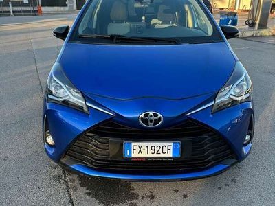 usata Toyota Yaris 5p 1.0 business NEOPATENTATI