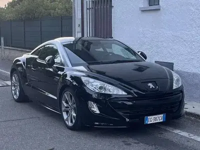 Usata Peugeot RCZ 200 CV (147 kW) 2011 Coupé