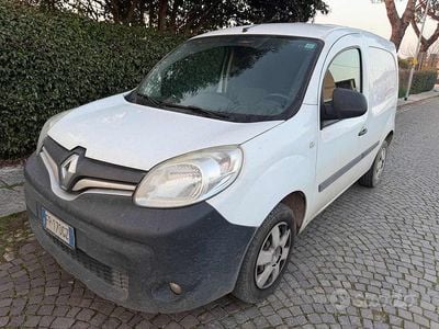 Usata Renault Kangoo 90 CV (66 kW) 2018 Bianco Monovolume
