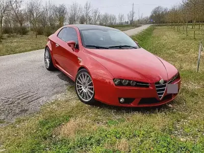 Usata Alfa Romeo Brera 200 CV (147 kW) 2007 Rosso Coupé
