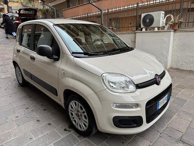 Usata Fiat Panda Lounge 69 CV (50 kW) 2015 Bianco Utilitaria