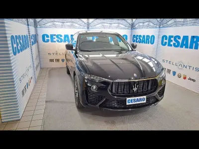 Usata Maserati Levante 275 CV (202 kW) 2020 Nero SUV