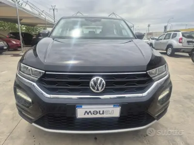 Usata VW T-Roc Advance 116 CV (85 kW) 2020 Nero SUV