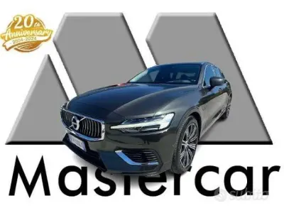 Käytetty Volvo V60 Inscription 303 HP (222 kW) 2019 Musta Farmari