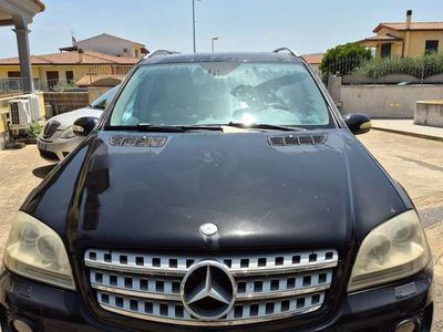 Mercedes ML320