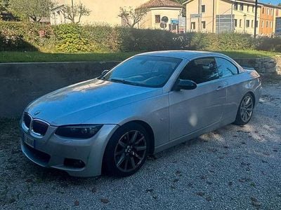 Usata BMW 330 Cabriolet 231 CV (169 kW) 2007 Grigio Cabrio