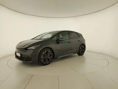 Usata Cupra Born 69 kW (95 CV) 2023 Grigio quasar Utilitaria