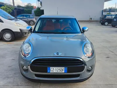Begagnad Mini One D