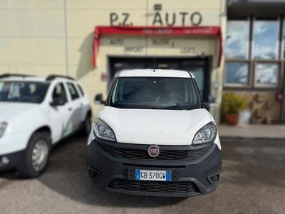Usata Fiat Doblò 95 CV (69 kW) 2020 Bianco Monovolume