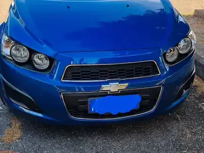 Usata Chevrolet Aveo 69 CV (50 kW) 2012 Bluazzurro Berlina