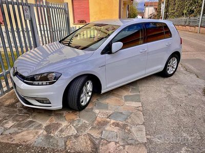 Usata VW Golf VII 130 CV (95 kW) 2019 Bianco Berlina