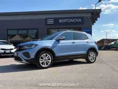 Usata VW T-Cross Edition 95 CV (69 kW) 2024 Blu/azzurro SUV