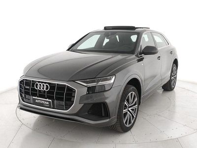 Usata Audi Q8 Sport 286 CV (210 kW) 2020 Grigio metall. SUV
