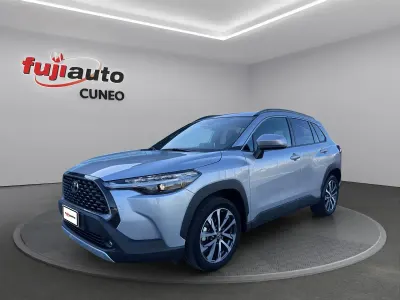 Nuova Toyota Corolla Cross Trend 197 CV (144 kW) 2026 Argento SUV