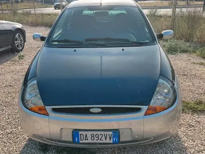 Usata Ford Ka 69 CV (50 kW) 2006 Bluazzurro Utilitaria