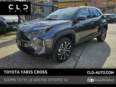 Nuova Toyota Yaris Cross Trend 2026 Grigio SUV