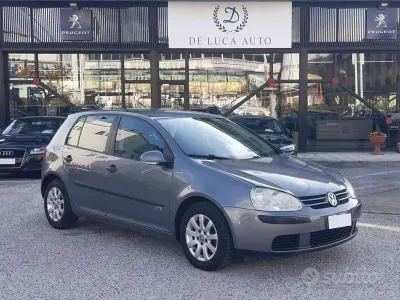 Usata VW Golf V Comfortline 105 CV (77 kW) 2007 Grigio Berlina