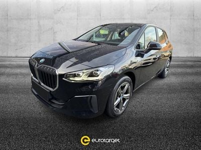 Nero metallizzato Usata 2024 BMW 218 Active Tourer Performance Monovolume | 27.950 € (Ottimo prezzo)
