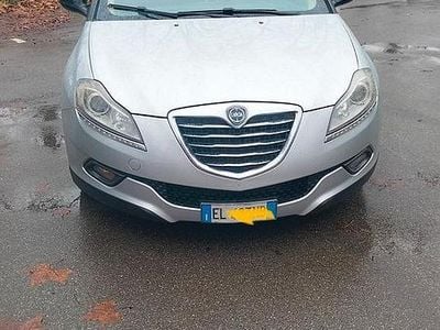 Gebraucht Lancia Delta Gold 105 PS (77 kW) 2012 Grau Kleinwagen