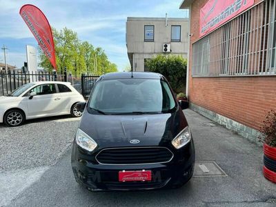 usata Ford Tourneo 1.5 TDCI 75 CV Plus usato