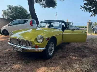 Usata MG B 95 CV (69 kW) 1970 Verde Cabrio
