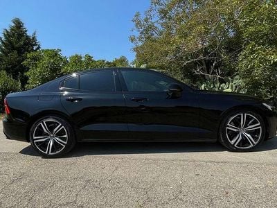 Usata Volvo S60 R-Design 250 CV (183 kW) 2020 Nero Berlina