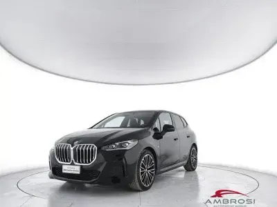 Usata BMW 218 M Sport 150 CV (110 kW) 2025 Nero Monovolume