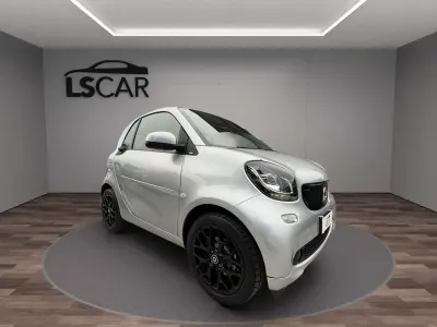Usata Smart ForTwo Cabrio Prime 89 CV (65 kW) 2019 Giallo Cabrio