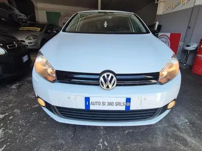 Usata VW Golf VII Match 102 CV (75 kW) 2013 Bianco Berlina