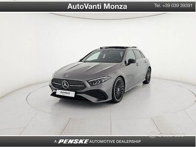 Usata Mercedes A200 AMG line 150 CV (110 kW) 2023 Grigio Berlina