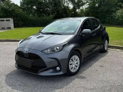 Usata Toyota Yaris Hybrid