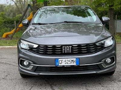 Occasion Fiat Tipo Easy 95 ch (69 kW) 2021 Blanc Berline