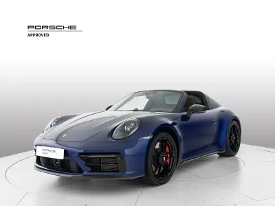 Käytetty Porsche 911 2022 Sininen Avoauto