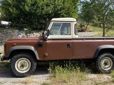 Usata Land Rover Defender 68 CV (50 kW) 1984 SUV
