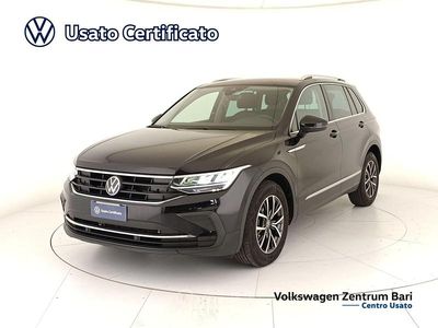 Usata VW Tiguan Life 150 CV (110 kW) 2022 Nero SUV