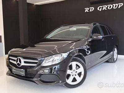 Usata Mercedes C180 Business 116 CV (85 kW) 2016 Nero Station wagon