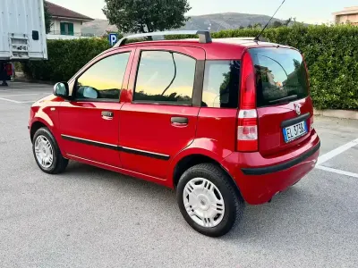 Usata Fiat Panda 77 CV (56 kW) 2012 Rosso Utilitaria