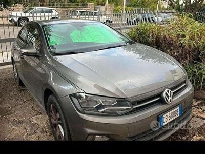 Usata VW Polo Comfortline 80 CV (58 kW) 2020 Grigio Berlina