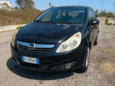 Usata Opel Corsa 80 CV (58 kW) 2008 Nero Utilitaria