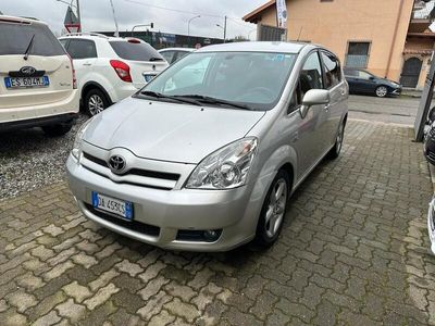 usata Toyota Corolla Verso Corolla2.2 d-4d 177cv 7pti