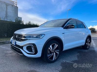 Usata VW T-Roc R-line 150 CV (110 kW) 2022 Bianco SUV