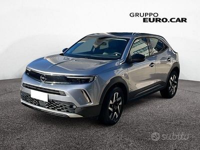 Usata Opel Mokka Elegance 101 CV (74 kW) 2022 Grigio SUV
