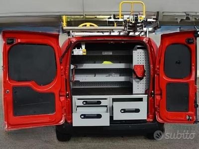 Usata Fiat Fiorino 95 CV (69 kW) 2016 Rosso Monovolume