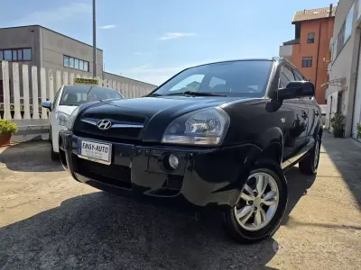 Usata Hyundai Tucson Dynamiq 141 CV (103 kW) 2009 Nero SUV