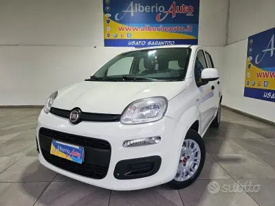 Usata Fiat Panda Easy 75 CV (55 kW) 2014 Bianco Utilitaria