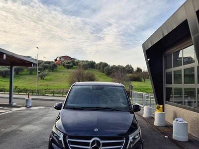 Usata Mercedes V250 Premium 190 CV (139 kW) 2018 Blu Monovolume