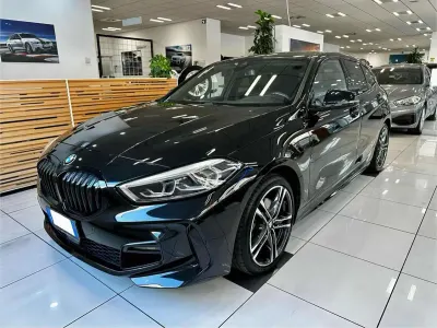 Usata BMW 118 M Sport 150 CV (110 kW) 2022 Nero Berlina