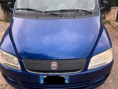 Usata Fiat Multipla 120 CV (88 kW) 2010 Blu Monovolume